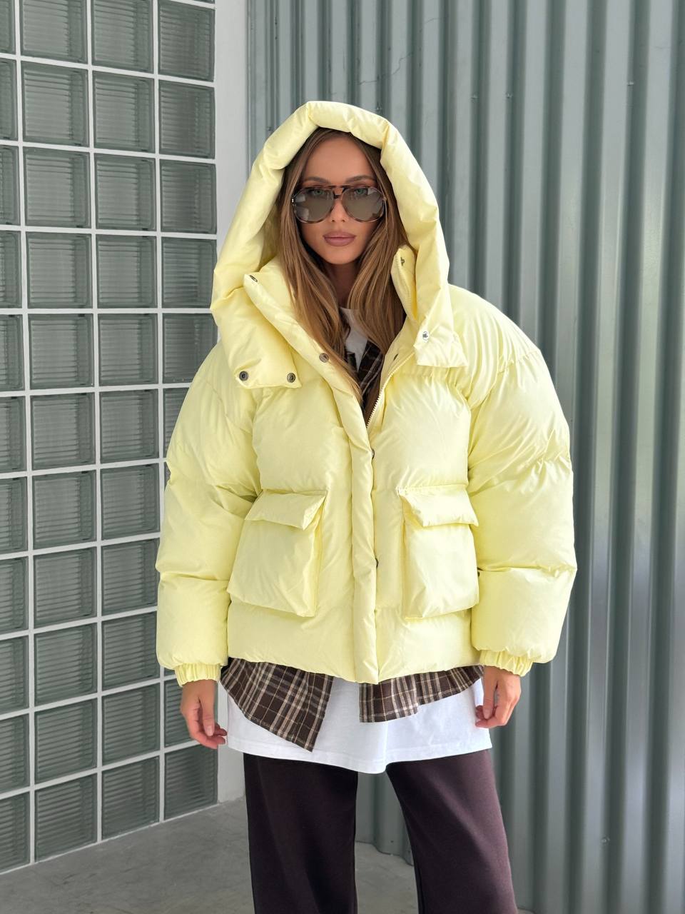 Beeze Lemon geltona striukė su gobtuvu