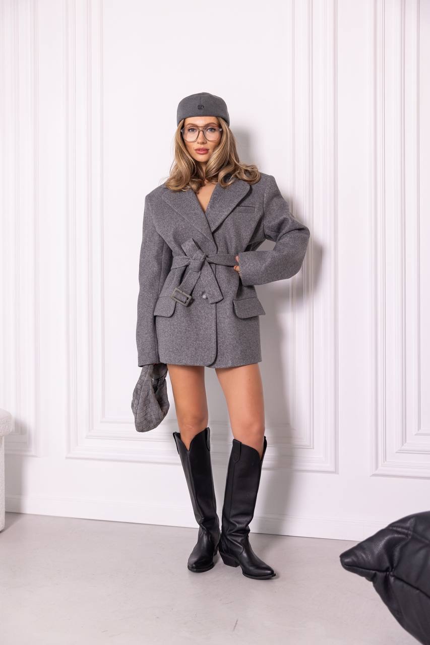 Pilkas vilnonis švarkas su diržu Vintage Grey