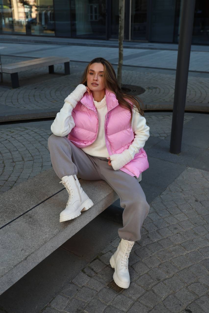 Rožinė moteriška liemenė Arctic iš šono